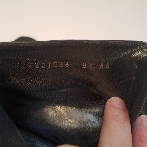 Stuart Weitzman Soft Black Leather Square Toe Boots Size 8.5 - Picture 8 of 10